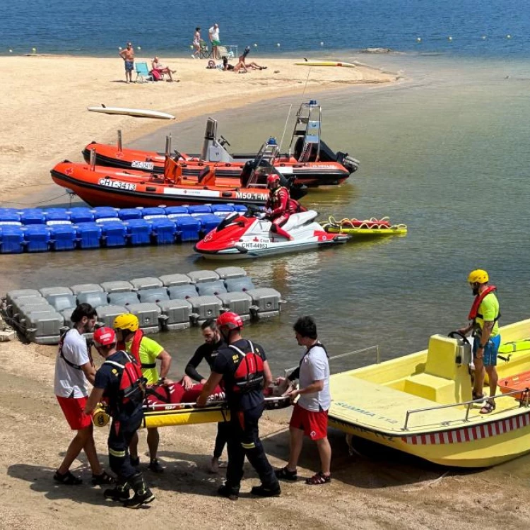 Imagen relacionada de intervenciones summa 112 pantano san juan verano