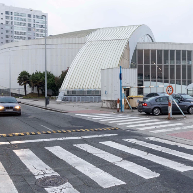 Imagen relacionada de mejoras accesos coliseum coruna asfaltado