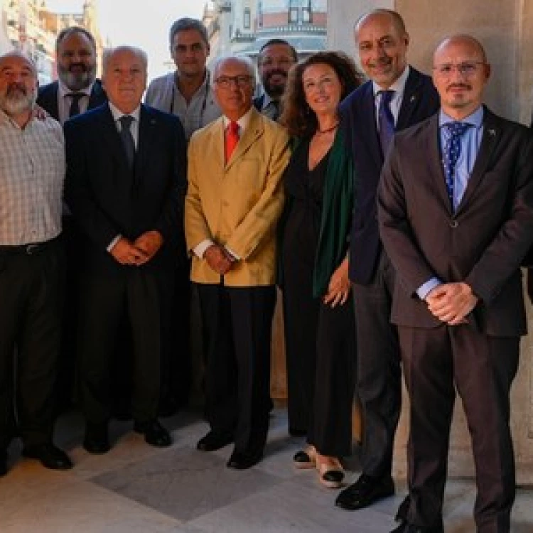 Imagen relacionada de sevilla celebra 475 aniversario hermandad carreteria