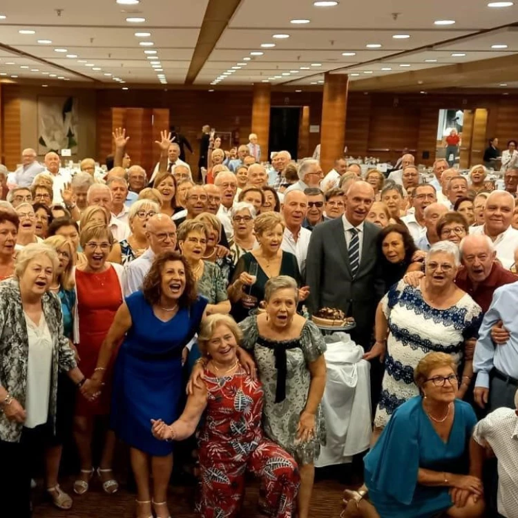 Imagen relacionada de celebracion bodas oro valencia