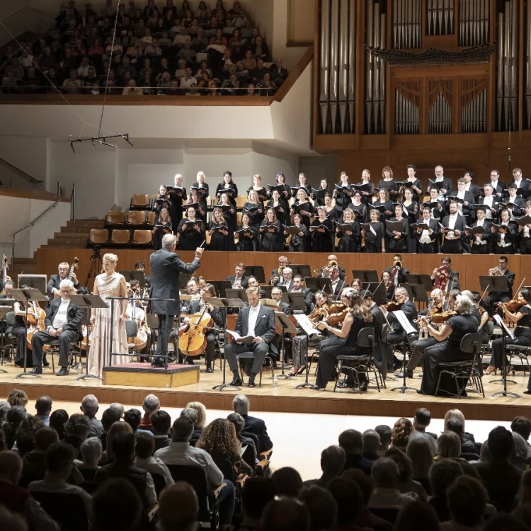 Imagen relacionada de aumento abonados palau musica valencia 2024 25