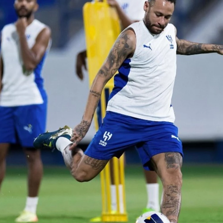 Imagen relacionada de neymar regresa entrenamientos al hilal lesion