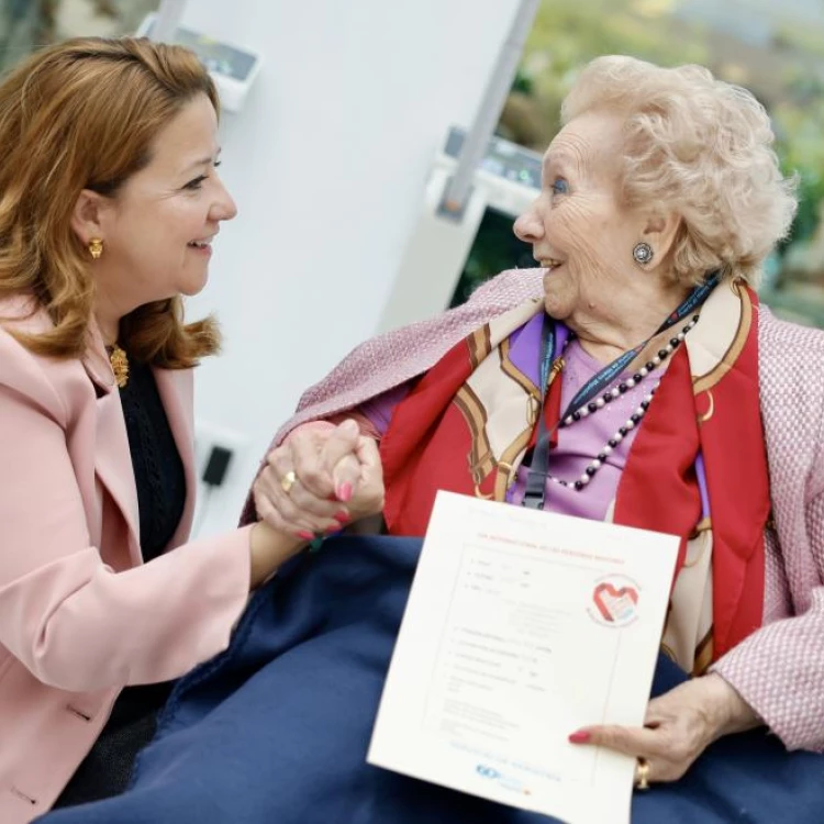 Imagen relacionada de inauguracion unidad hospitalizacion virtual mayores madrid