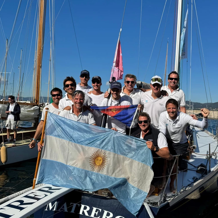 Imagen relacionada de velero argentino matrero saint tropez regata