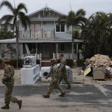 Imagen relacionada de evacuaciones masivas tampa huracan milton