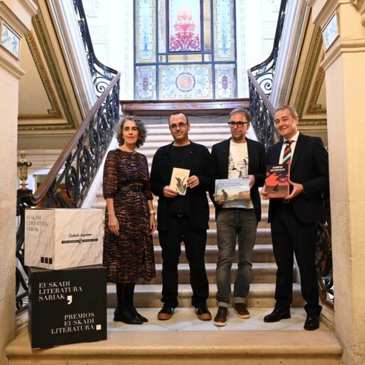 Imagen relacionada de ganadores premios euskadi literatura 2024