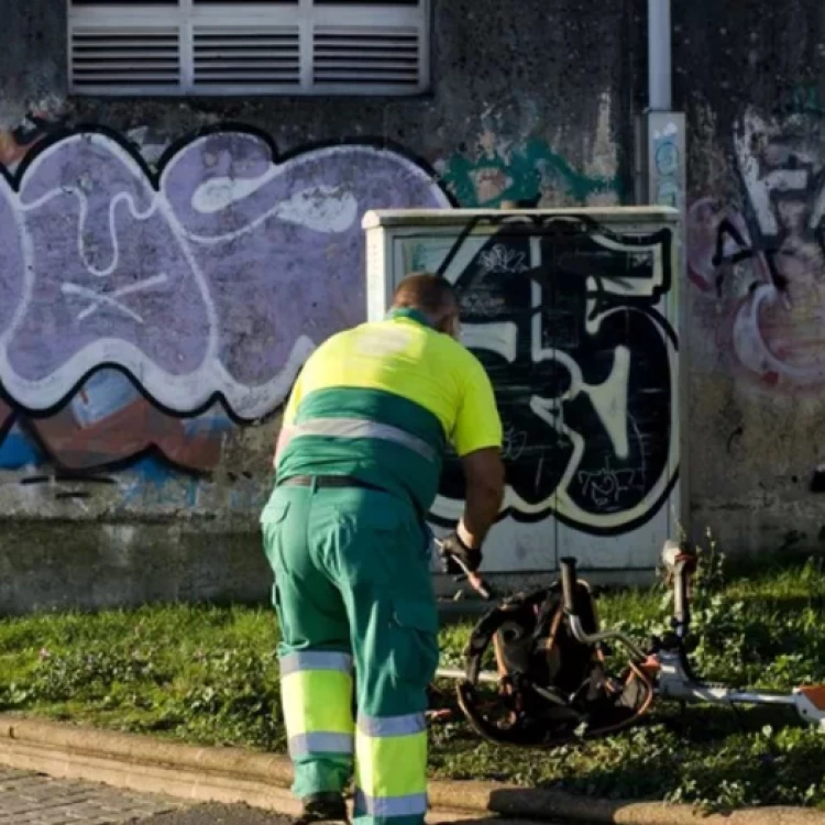 Imagen relacionada de nuevo servicio grafitis la coruna