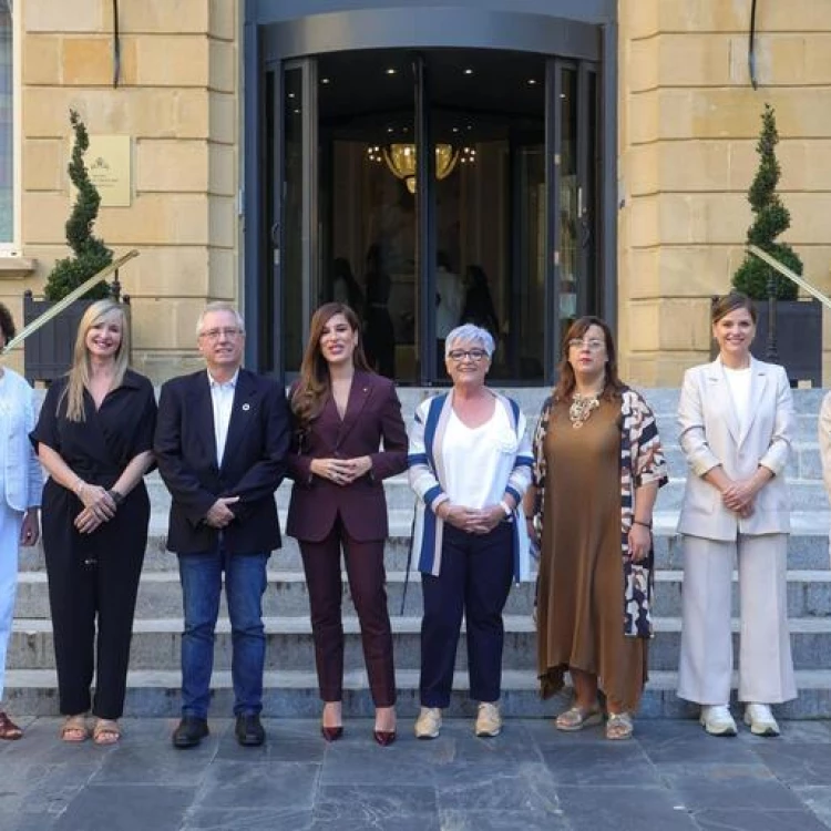 Imagen relacionada de san sebastian moda festival 2023