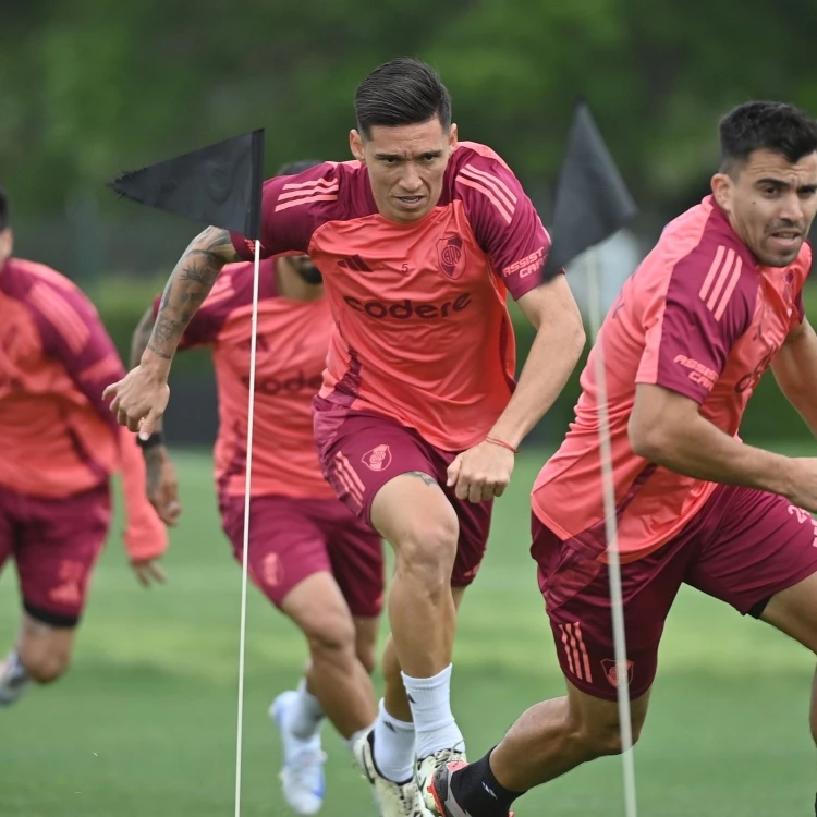 Imagen relacionada de river plate preparativos venezuela velez atletico mineiro