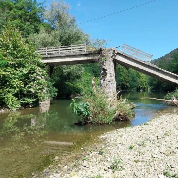 Imagen relacionada de inicio obras puente zanoni andoain