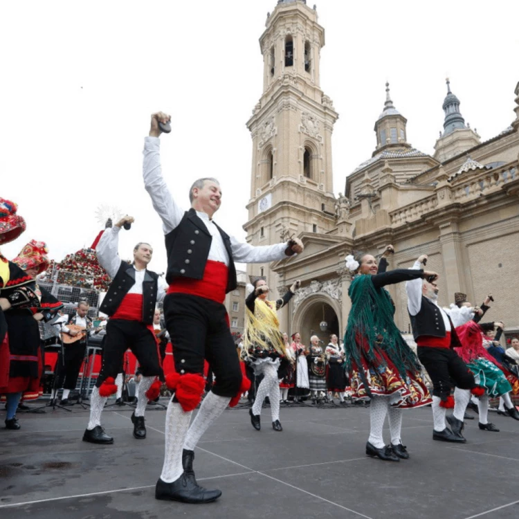 Imagen relacionada de exito fiestas pilar 2024