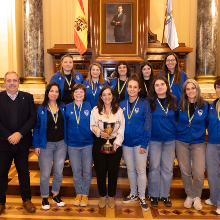 Imagen relacionada de campeonas europeo futbol gaelico coruna