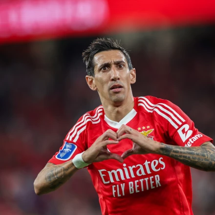 Imagen relacionada de di maria victoria benfica santa clara