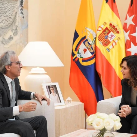 Imagen relacionada de madrid promueve oferta turistica comercial embajador colombia