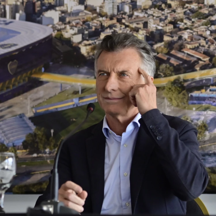 Imagen relacionada de macri critica riquelme boca