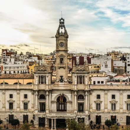 Imagen relacionada de ayuntamiento valencia extiende plazo impuestos