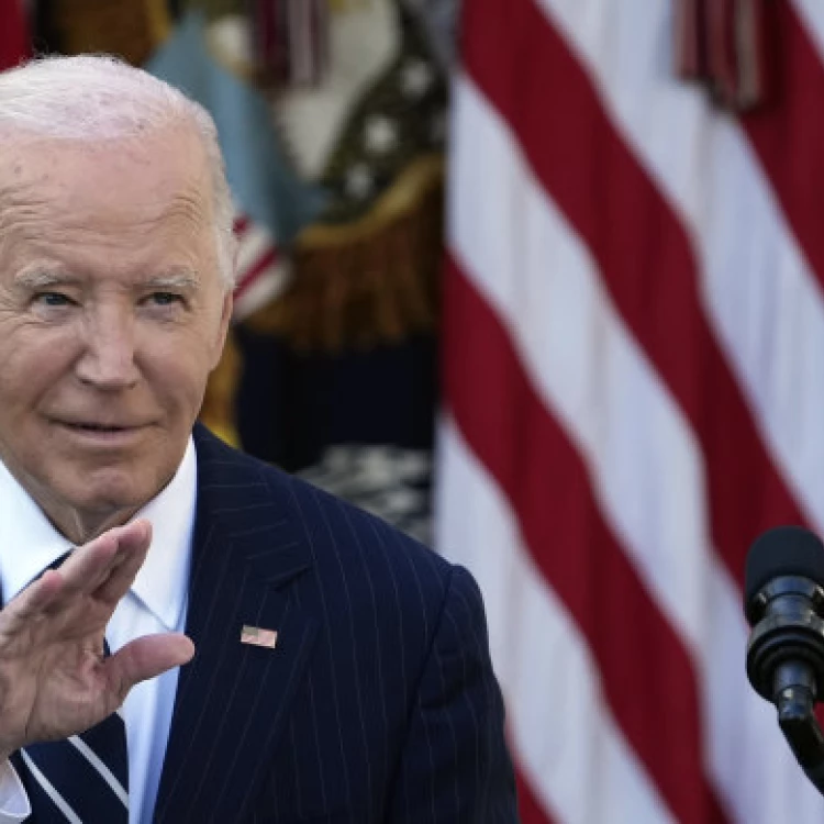 Imagen relacionada de biden mensaje unidad derrota harris