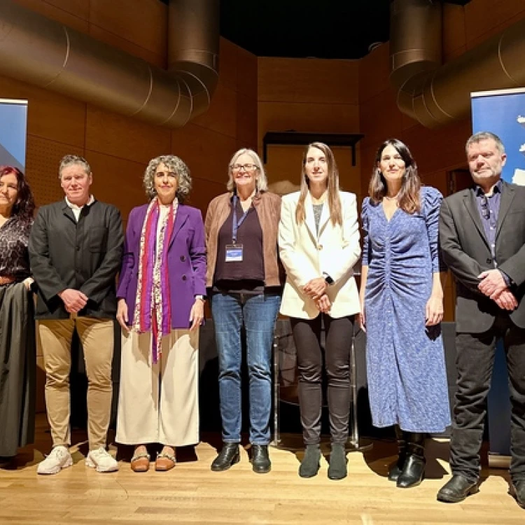 Imagen relacionada de vicelehendakari bengoetxea euskera asamblea elen