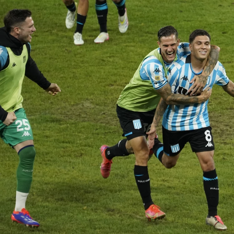 Imagen relacionada de racing enfoca esfuerzos sudamericana