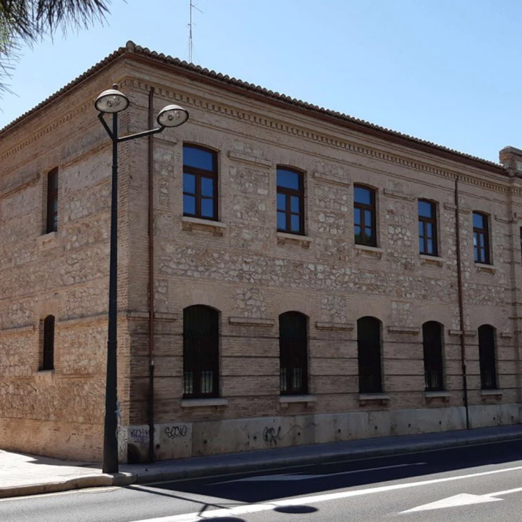 Imagen relacionada de valencia proteger casa mujeres sitio historico