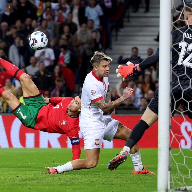 Imagen relacionada de portugal avanza cuartos liga naciones polonia