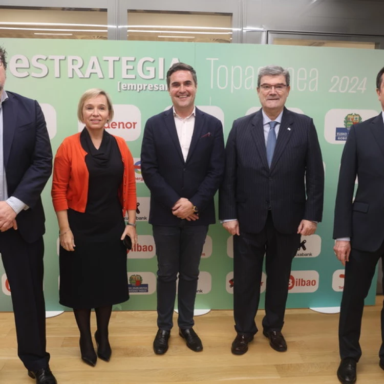 Imagen relacionada de clausura evento topagunea 2024 emprendimiento euskadi