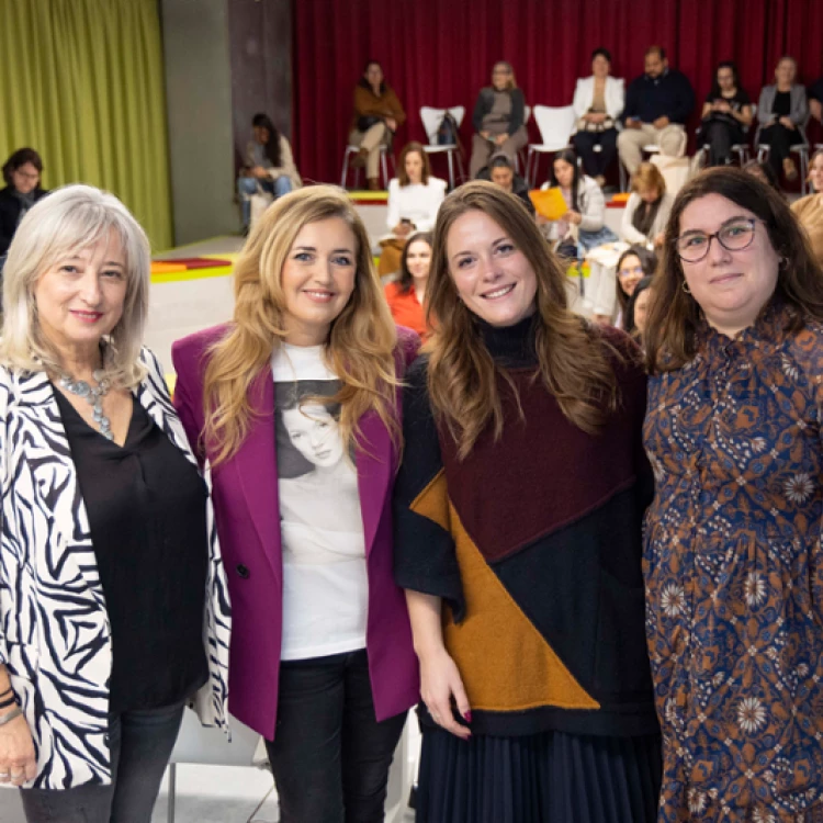 Imagen relacionada de dia internacional mujer emprendedora coruna