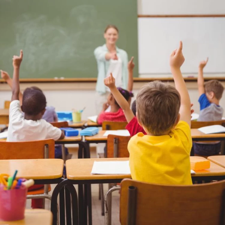 Imagen relacionada de comunidad madrid creara plazas educativas colegios publicos