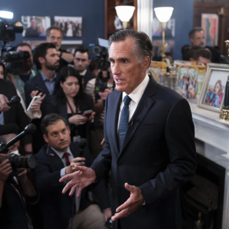 Imagen relacionada de mitt romney anuncia retirada pide nueva generacion lideres