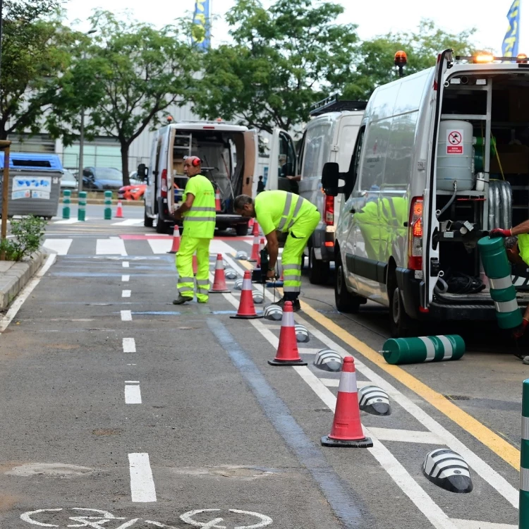 Imagen relacionada de ayuntamiento valencia ciclocarril jose alabarta