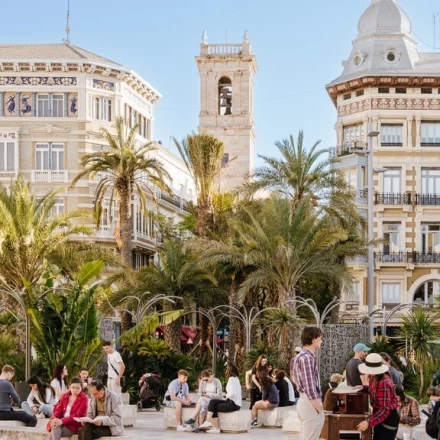 Imagen relacionada de valencia campana turistica revitalizar economia