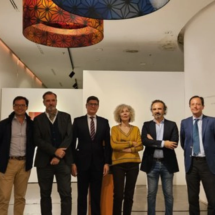 Imagen relacionada de inauguracion exposicion artesania creativa sevilla