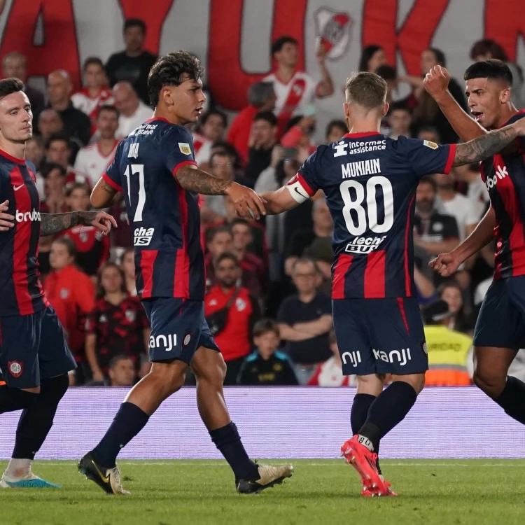 Imagen relacionada de san lorenzo cierra anio sin victorias en clasicos