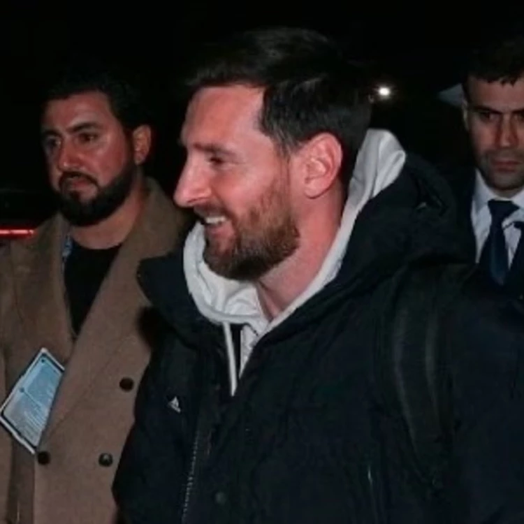 Imagen relacionada de messi evento benefico baku