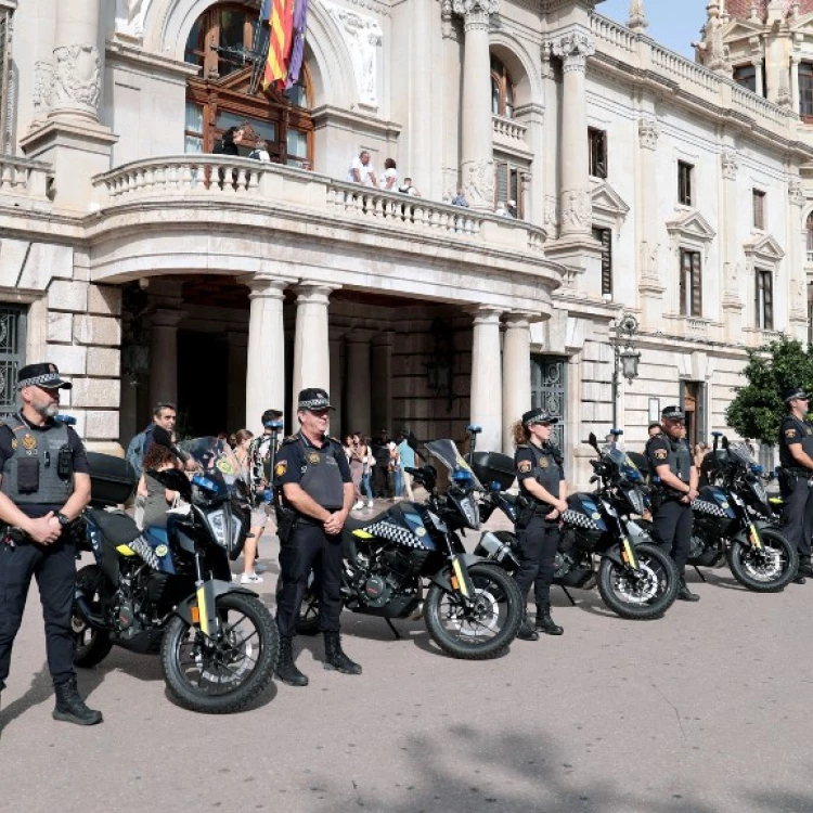 Imagen relacionada de ayuntamiento valencia adquiere nuevas motocicletas policia local