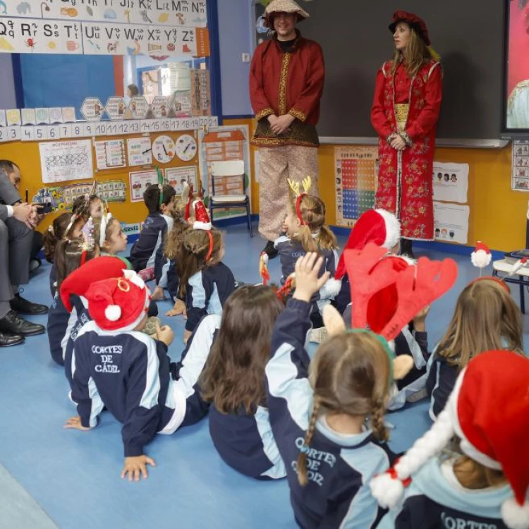 Imagen relacionada de videollamadas reyes magos madrid