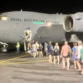 Imagen relacionada de australianos regreso terremoto vanuatu esfuerzos rescate