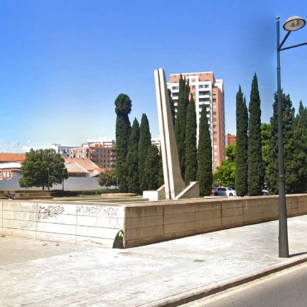 Imagen relacionada de valencia revaloriza monumento victimas riadas