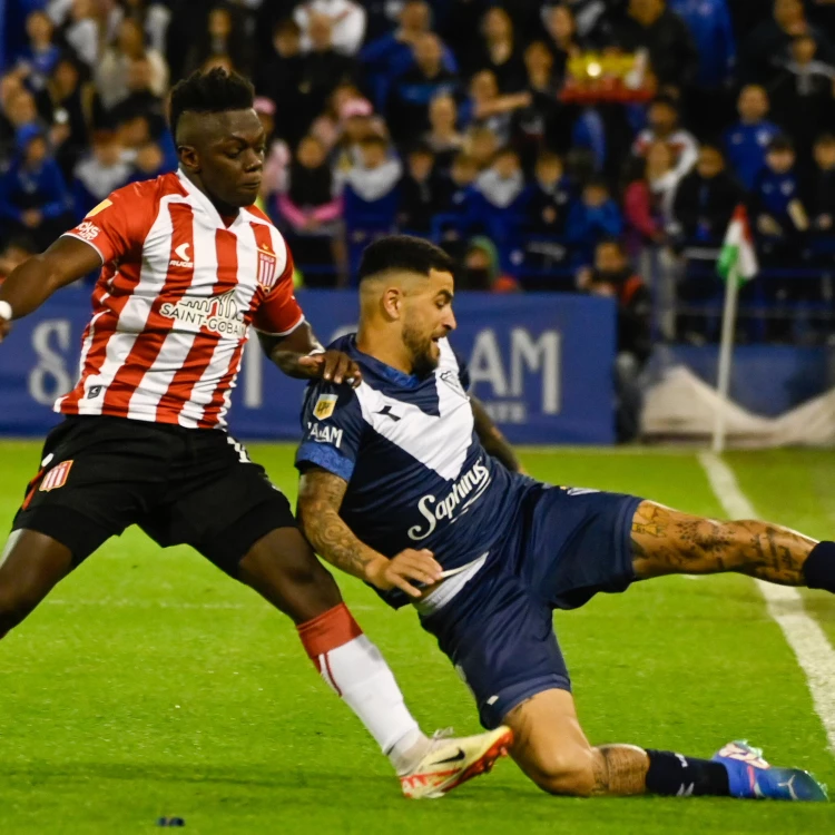 Imagen relacionada de velez estudiantes trofeo campeones