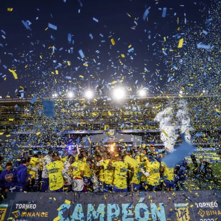 Imagen relacionada de velez sarsfield campeon cuatro decadas