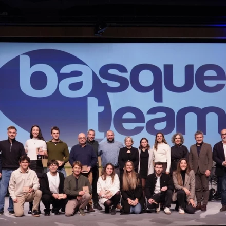 Imagen relacionada de gala navidad fundacion basque team