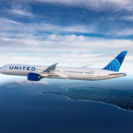 Imagen relacionada de cuerpo compartimento aterrizaje united airlines maui