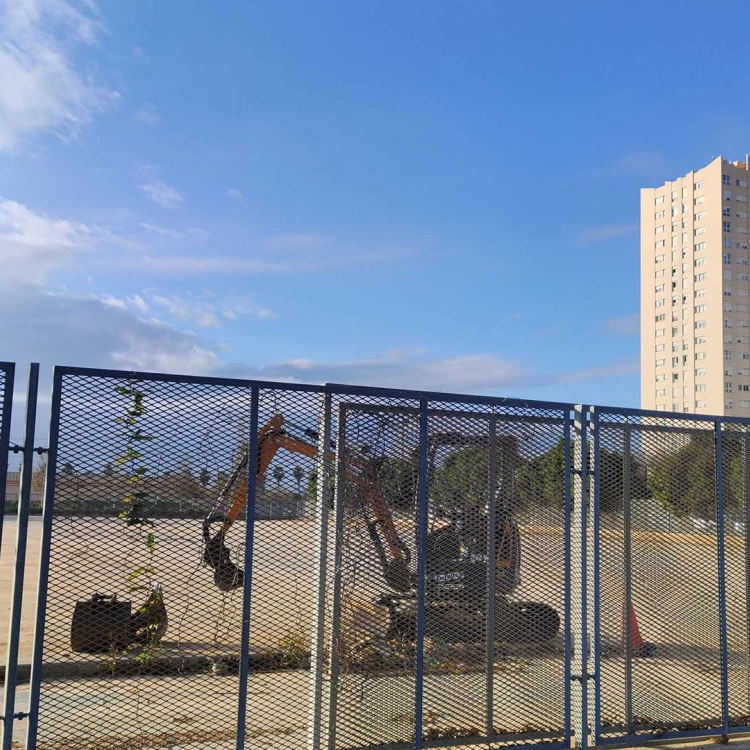 Imagen relacionada de valencia reanuda rehabilitacion campo futbol la torre