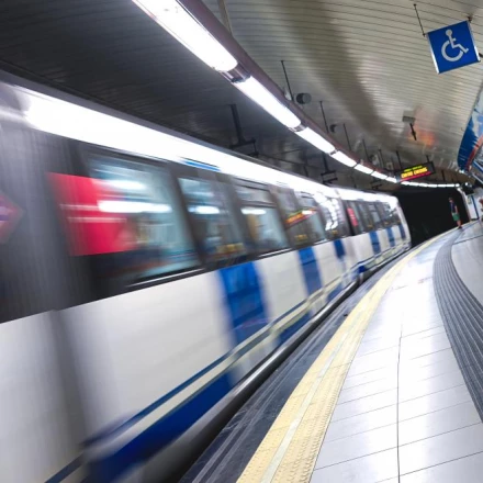 Imagen relacionada de aumento maquinistas metro madrid