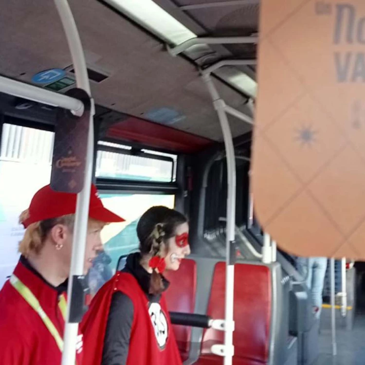 Imagen relacionada de valencia transporte gratuito expojove