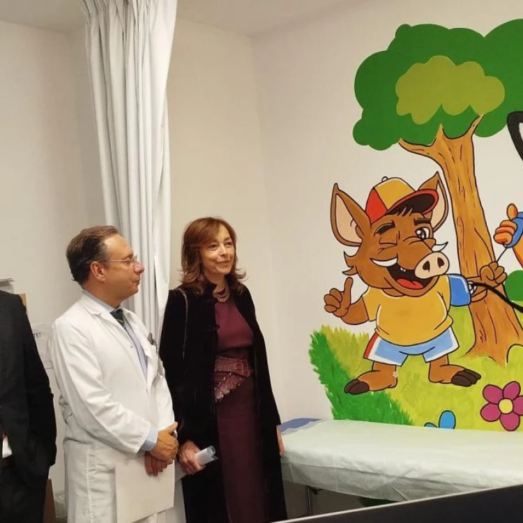 Imagen relacionada de inauguracion pediatria puerta hierro