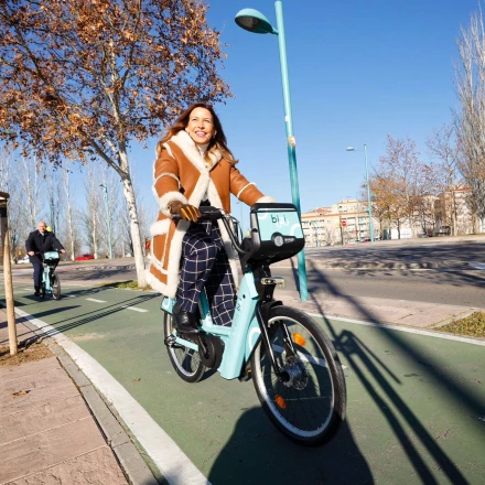 Imagen relacionada de zaragoza bicicletas electricas 1080 unidades