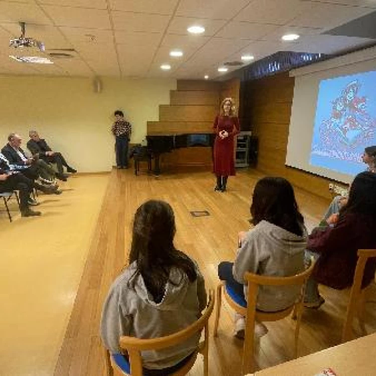 Imagen relacionada de concurso pequenos gigantes lectura castilla leon