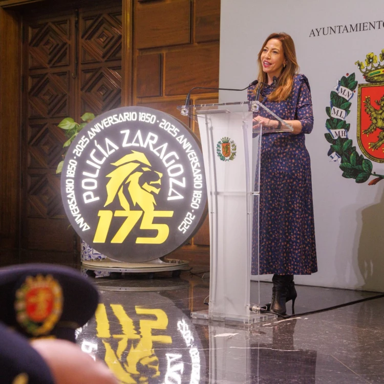 Imagen relacionada de zaragoza conmemora 175 anos policia local