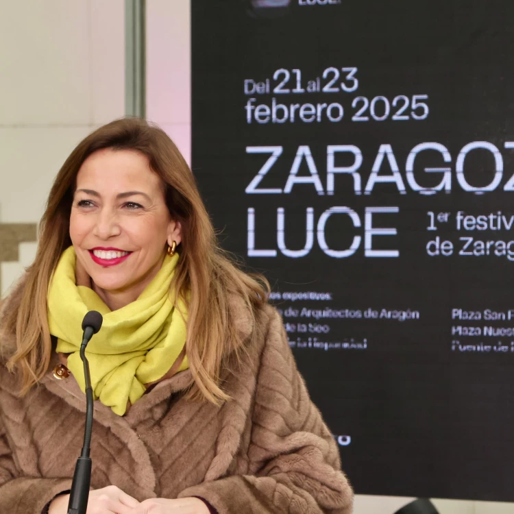 Imagen relacionada de zaragoza luce 2025 festival luz arte